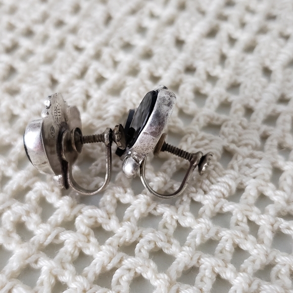 Antique Vintage 925 Black Onyx Screw Back Earrings - Picture 7 of 7